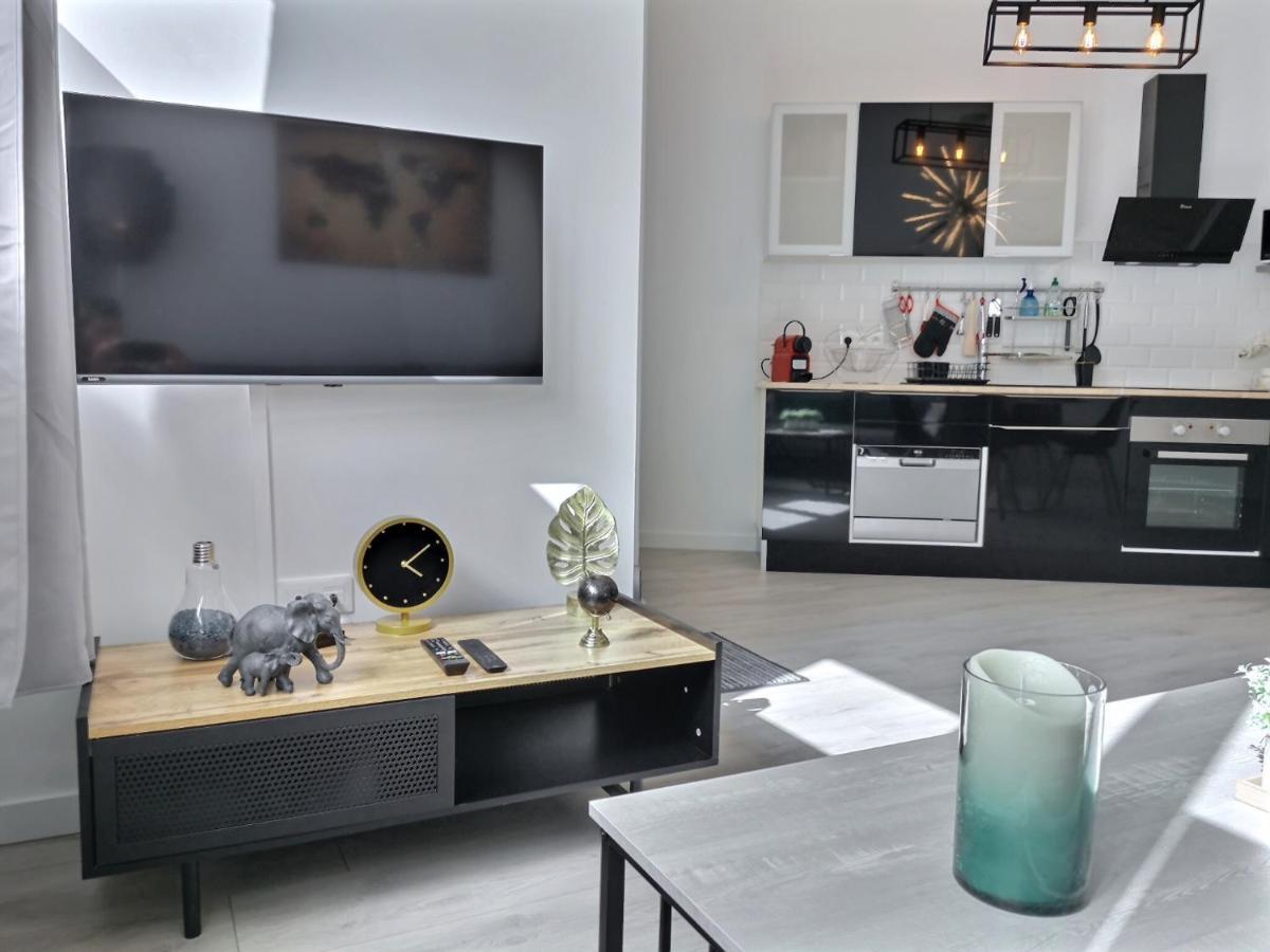 L'Atelier - 500M Musee Bd Angoulême Eksteriør billede
